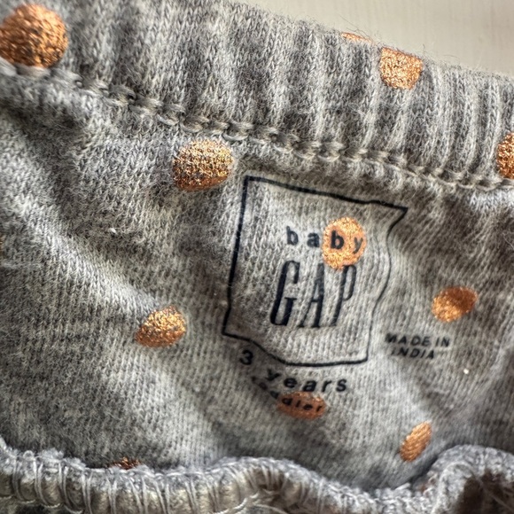 NWOT Baby GAP 3T Girls Gray Polka Dot Camisole Blouse with Ruffled Neckline - Picture 3 of 4